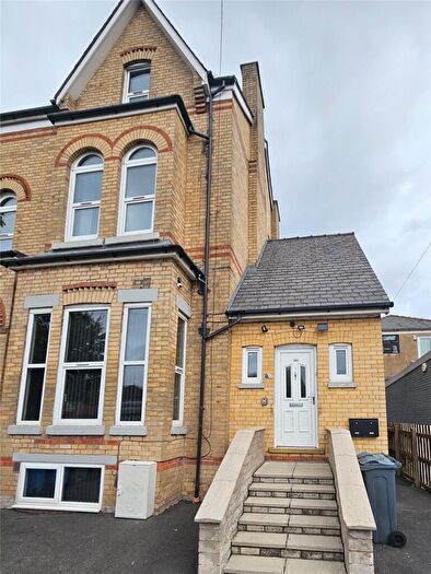 7 Bedroom Semi Detached House To Rent In Wilbraham Road, Manchester, Greater Manchester, M14