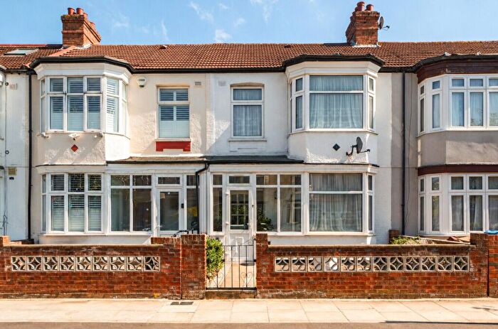 3 Bedroom Terraced House For Sale In Framfield Road, Tooting Borders, CR4