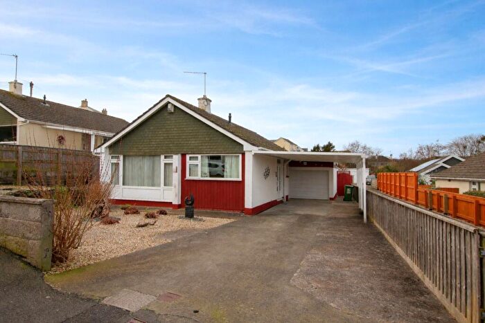 2 Bedroom Bungalow For Sale In Daneshay, Northam, Bideford, EX39