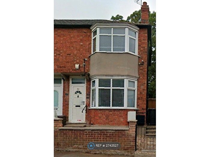 2 Bedroom End Terrace House To Rent In Leys Road, Wellingborough, NN8