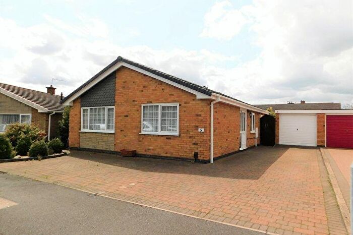 2 Bedroom Detached Bungalow To Rent In Fulton Drive, Ravenstone, LE67
