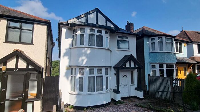 3 Bedroom House To Rent In The Drive, Erdington, B23