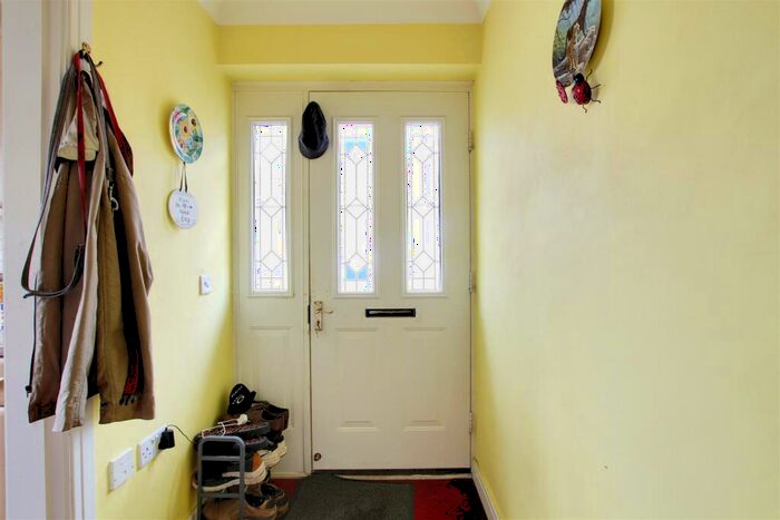 2 Bedroom Detached Bungalow For Sale In Dymoke Road, Mablethorpe, LN12