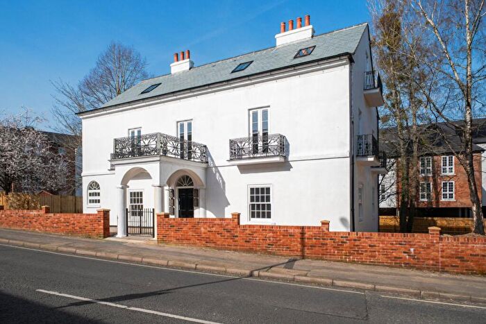 1 Bedroom Flat To Rent In Lower Turk Street, Alton, Hampshire, GU34