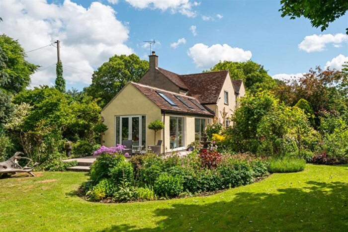 4 Bedroom Detached House For Sale In Smithy House, Mansfield Road, Heath, Chesterfield, S44