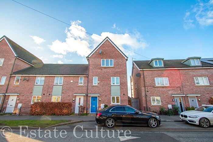 4 Bedroom Terraced House To Rent In Hillmorton Road, Coventry, CV2