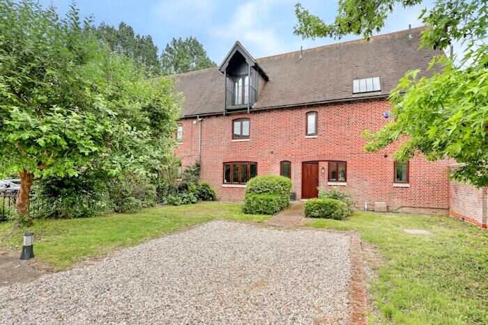 5 Bedroom Semi-Detached House For Sale In Dacres Gate, Fyfield, CM5