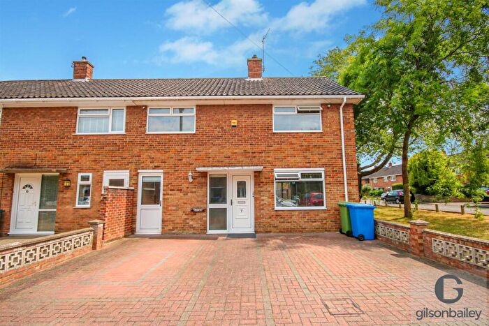 3 Bedroom End Of Terrace House For Sale In Barclay Green, Norwich, NR7