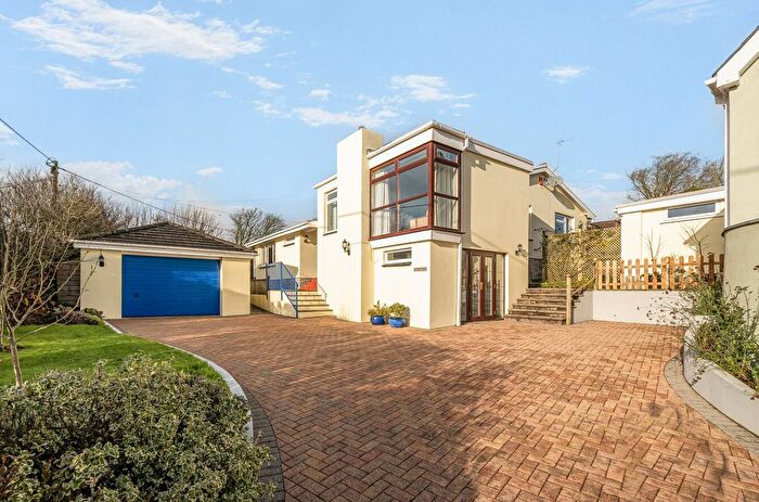 4 Bedroom Bungalow For Sale In Monkleigh, Bideford, Devon, EX39