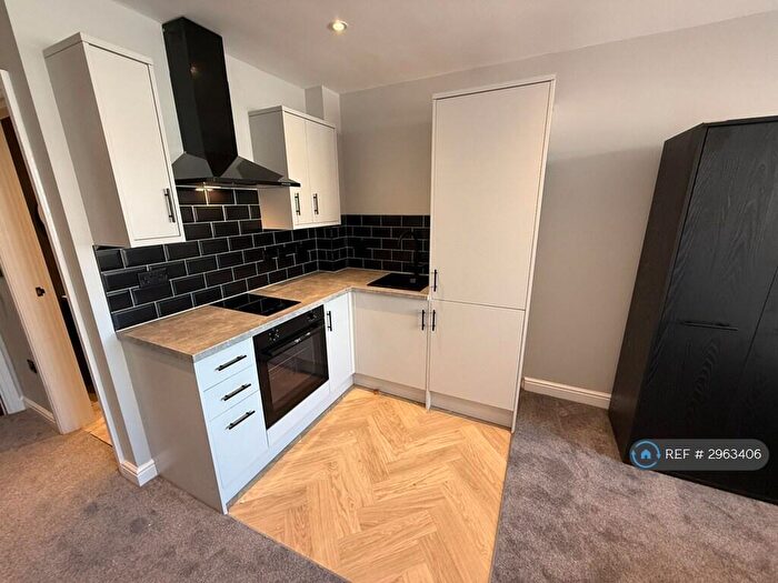Studio To Rent In College Road, Doncaster, DN1
