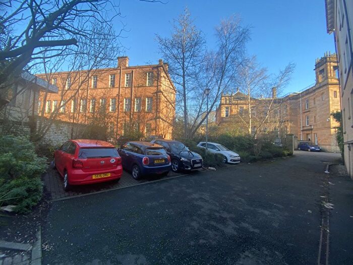 Garage / Parking To Rent In Eldon Street, Glasgow, Glasgow City, G3