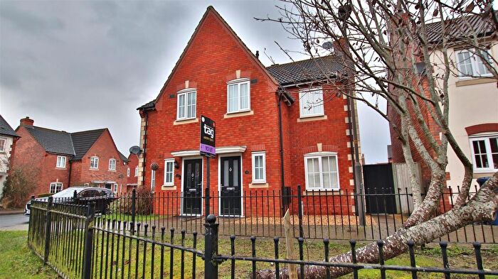 3 Bedroom Property To Rent In Arlington Road, Walton Cardiff, Tewkesbury, GL20