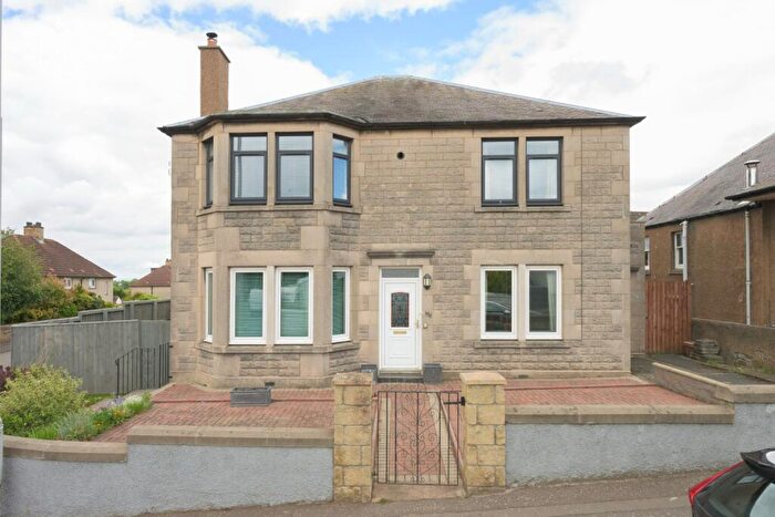 2 Bedroom Flat For Sale In Townhill Road, Dunfermline, KY12