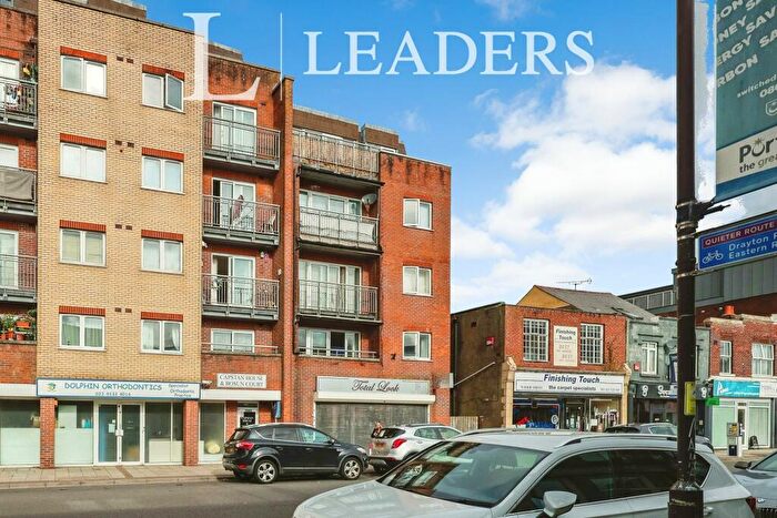 2 Bedroom Apartment To Rent In High Street, Cosham, PO6