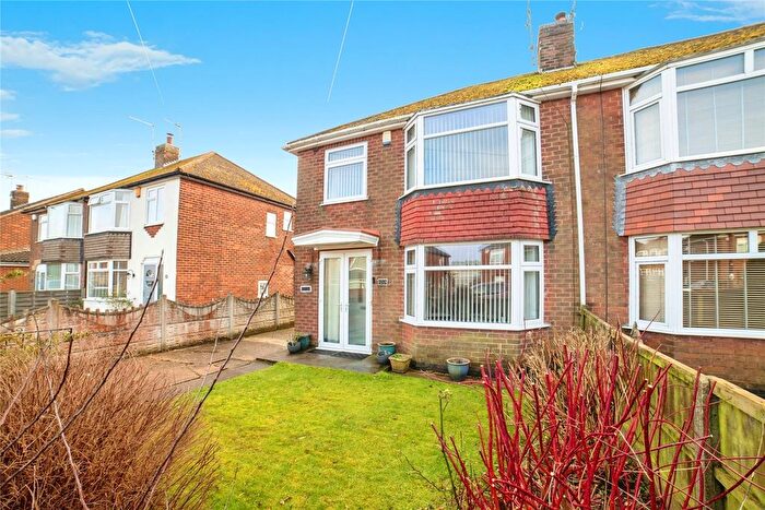 3 Bedroom Semi-Detached House For Sale In Searby Road, Sutton-In-Ashfield, Nottinghamshire, NG17