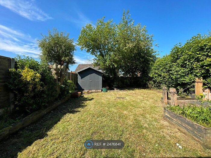 2 Bedroom End Of Terrace House To Rent In Chorley Road, Blackrod, BL6