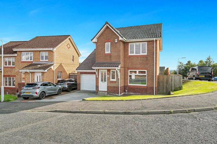4 Bedroom Detached House For Sale In Farnell Way, Dunfermline, KY12