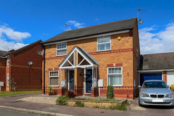 2 Bedroom Semi Detached House To Rent In Nether Field Way, Leicester, LE3