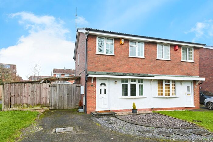 2 Bedroom Semi Detached House For Sale In Crestwood Close, Stretton, Burton-On-Trent, DE13