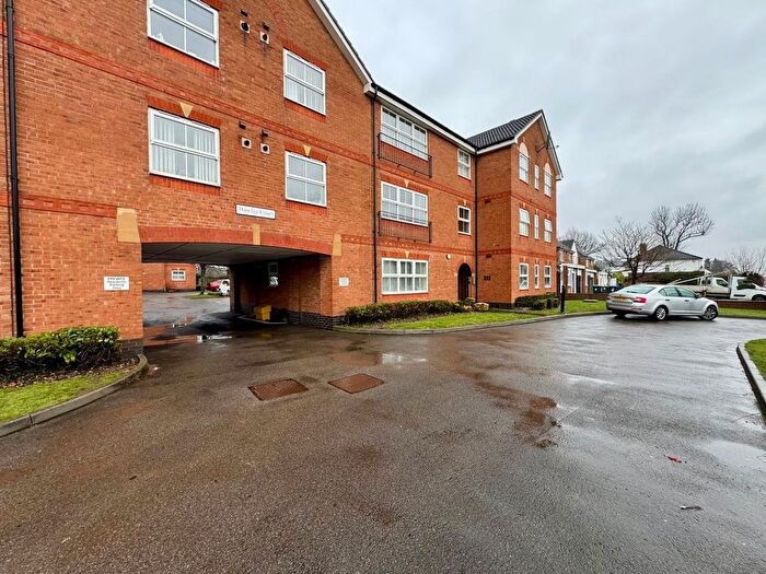 1 Bedroom Flat For Sale In Newton Road, Great Barr, Birmingham, West Midlands, B43