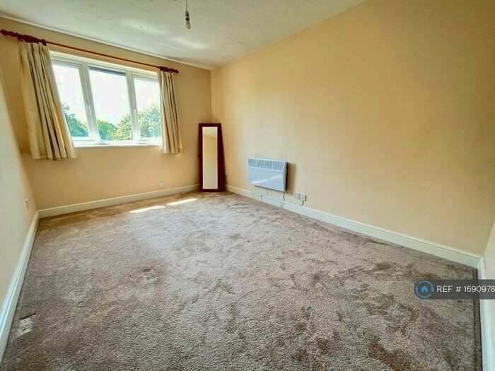 1 Bedroom Maisonette To Rent In Villiers Place, Boreham, Chelmsford, CM3