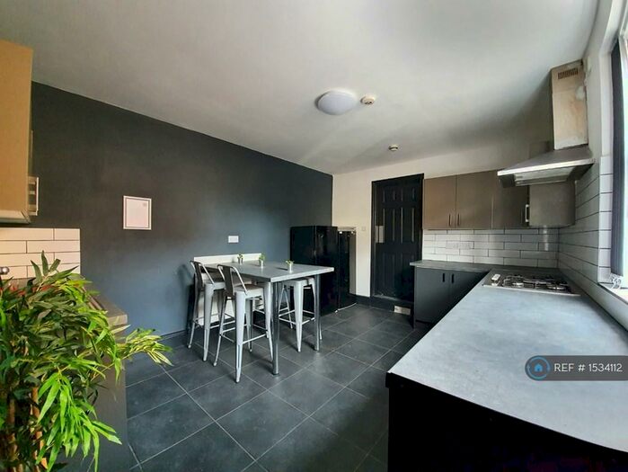 7 Bedroom Terraced House To Rent In Lawrence Road, Liverpool, L15