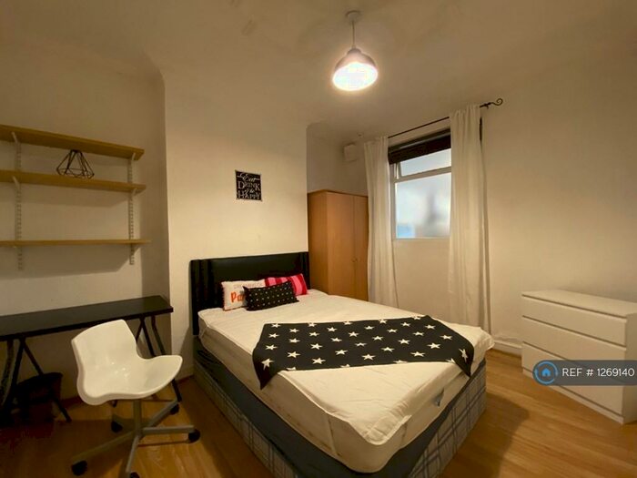 2 Bedroom Flat To Rent In Leicester, Leicester, LE3