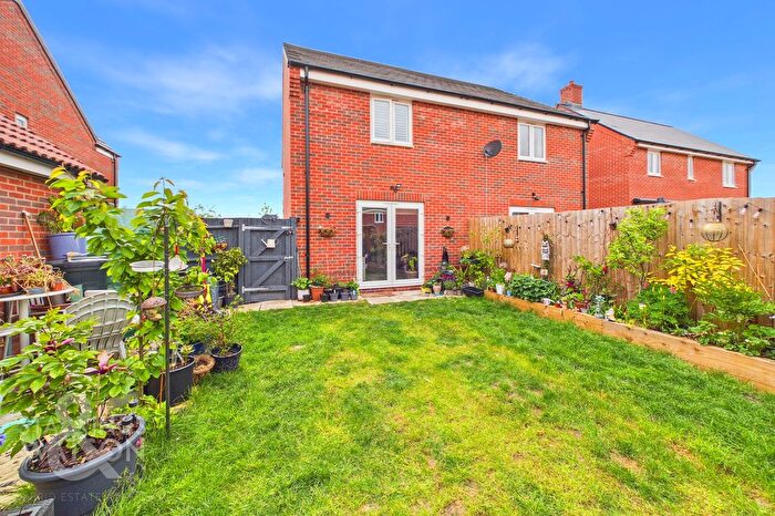 2 Bedroom Semi Detached House For Sale In Oak Lawn, Eye, IP23