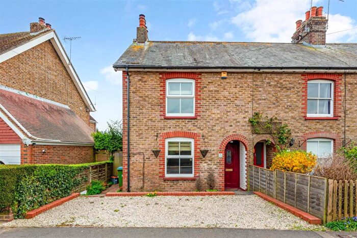 2 Bedroom End Of Terrace House For Sale In Elm Grove, Barnham, PO22