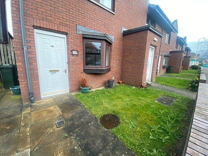 1 Bedroom Flat To Rent In Saughtonhall Drive, Edinburgh, EH12