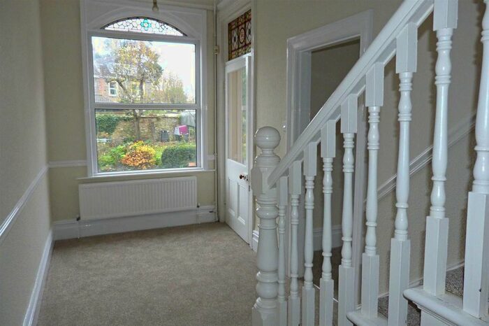 5 Bedroom Semi-Detached House To Rent In Beaconsfield Road, Knowle, Bristol, BS4