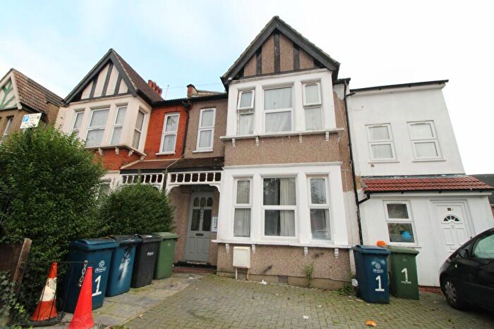 1 Bedroom Flat To Rent In Spencer Road, Harrow, HA3
