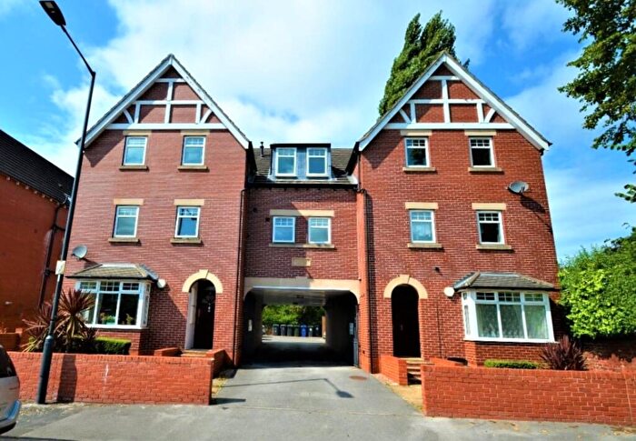 2 Bedroom Apartment To Rent In Victorian Court, Victorian Crescent, Doncaster, DN2