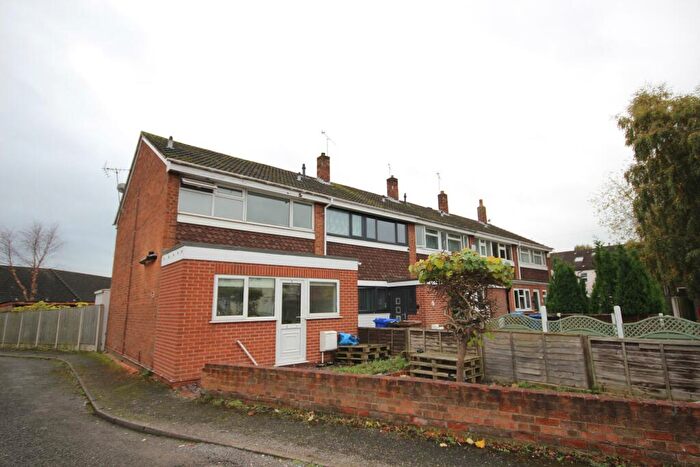 3 Bedroom Terraced House To Rent In Harper Court, Staffordshire, Burton Upon Trent, DE13
