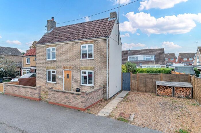 3 Bedroom Detached House For Sale In Paddock Street, Soham, CB7