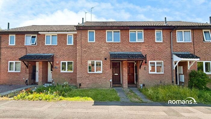 2 Bedroom Terraced House For Sale In Brookvale Close, Basingstoke, Hampshire, RG21