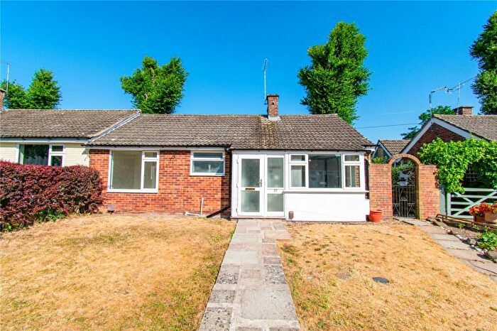 3 Bedroom Semi-Detached Bungalow For Sale In Tubbs Farm Close, Lambourn, Hungerford, Berkshire, RG17