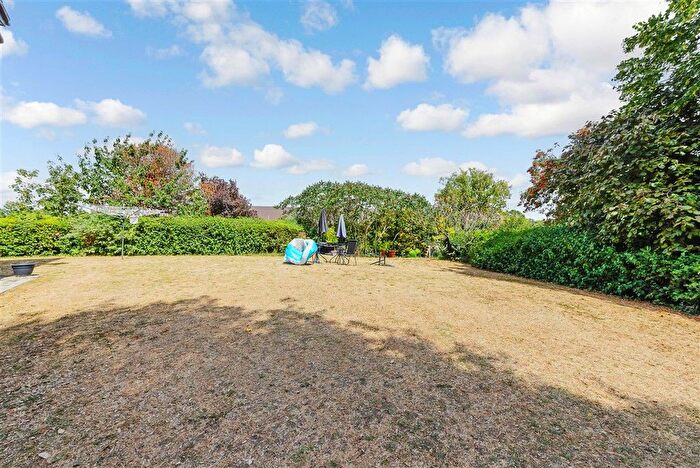 2 Bedroom Flat For Sale In Griffin Walk, Greenhithe, Kent, DA9
