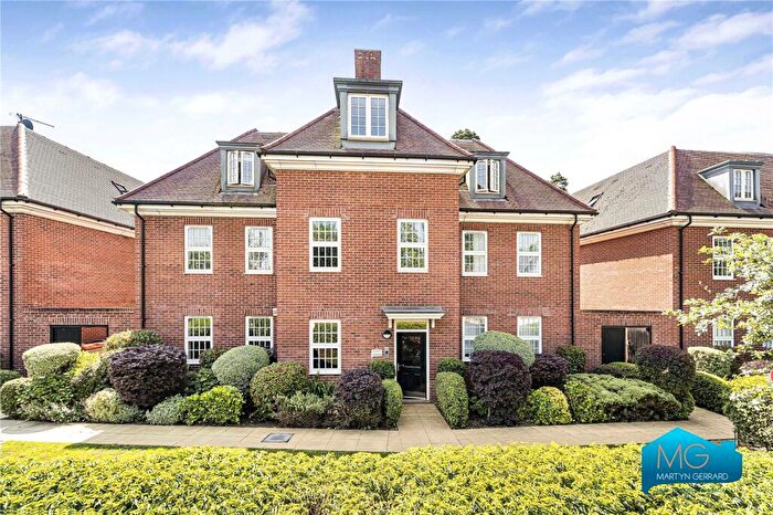 2 Bedroom Apartment To Rent In Barnet Road, Barnet, Hertfordshire, EN5
