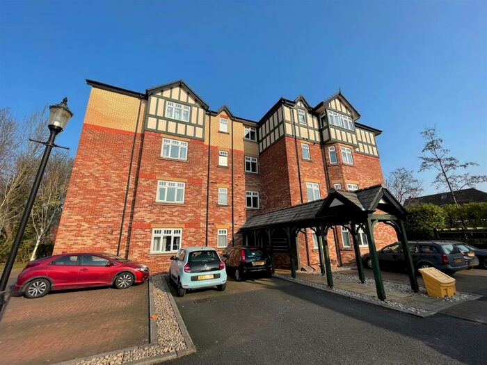 2 Bedroom Flat To Rent In Moorland Road, Manchester, M20