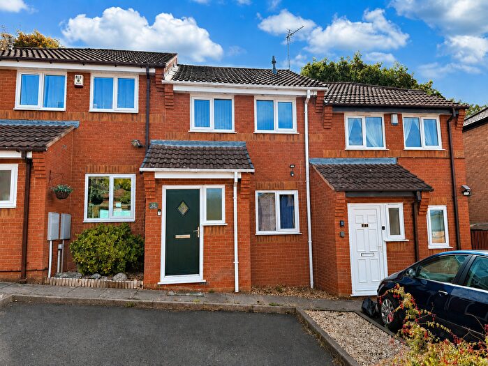 2 Bedroom Terraced House To Rent In Surrey Drive, Kingswinford, DY6