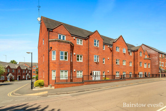 2 Bedroom Apartment To Rent In Hawthorn House, Banbury, OX16