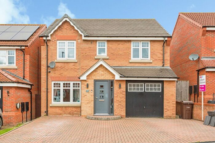 4 Bedroom Detached House For Sale In Forage Way, Crofton, Wakefield, WF4