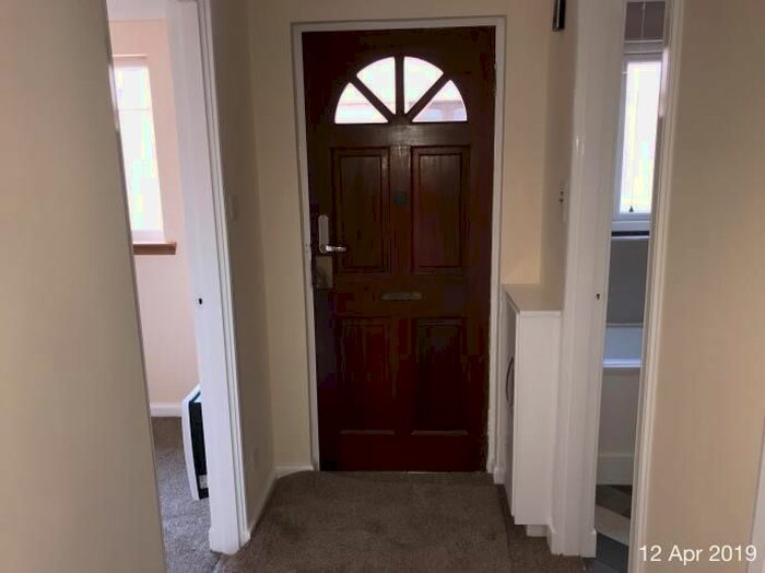 2 Bedroom Flat To Rent In Riverside Road, Kirkfieldbank, Lanark, ML11