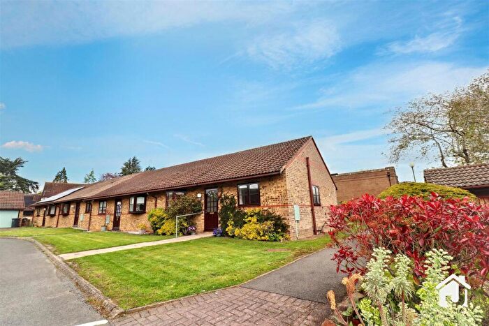 2 Bedroom Semi-Detached Bungalow For Sale In Pinewood Drive, Markfield, LE67