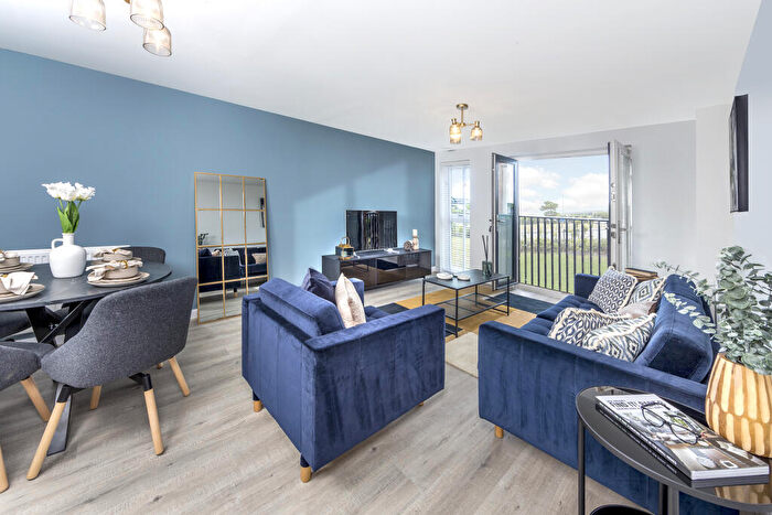 2 Bedroom Apartment For Sale In Marlowe Way Ramsgate, CT12