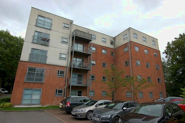 2 Bedroom Flat To Rent In Stamford Street East, Ashton-Under-Lyne OL6
