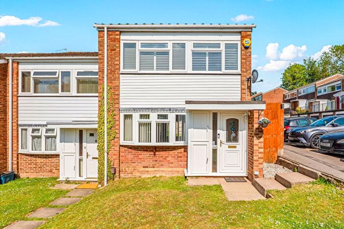 3 Bedroom End Of Terrace House For Sale In Osward, Court Wood Lane, Croydon, CR0