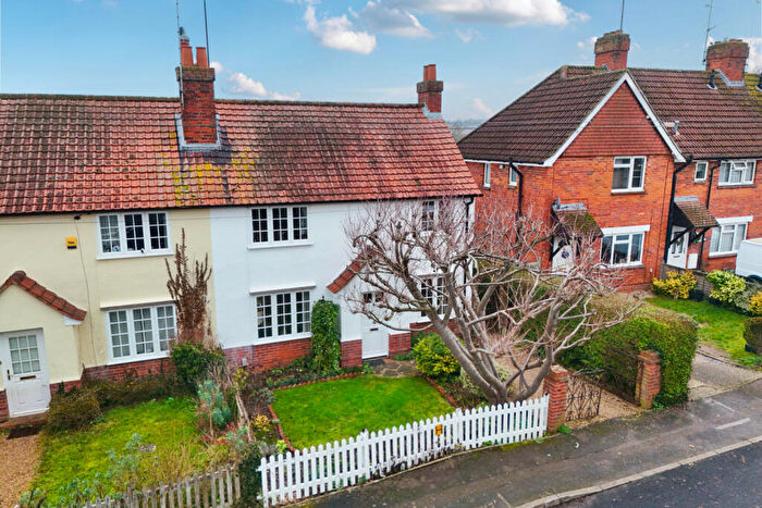 4 Bedroom Semi-Detached House For Sale In Glebe Road, Purley On Thames, Reading, Berkshire, RG8