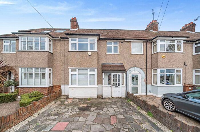 3 Bedroom Terraced House For Sale In Old Farm Avenue, Sidcup, DA15